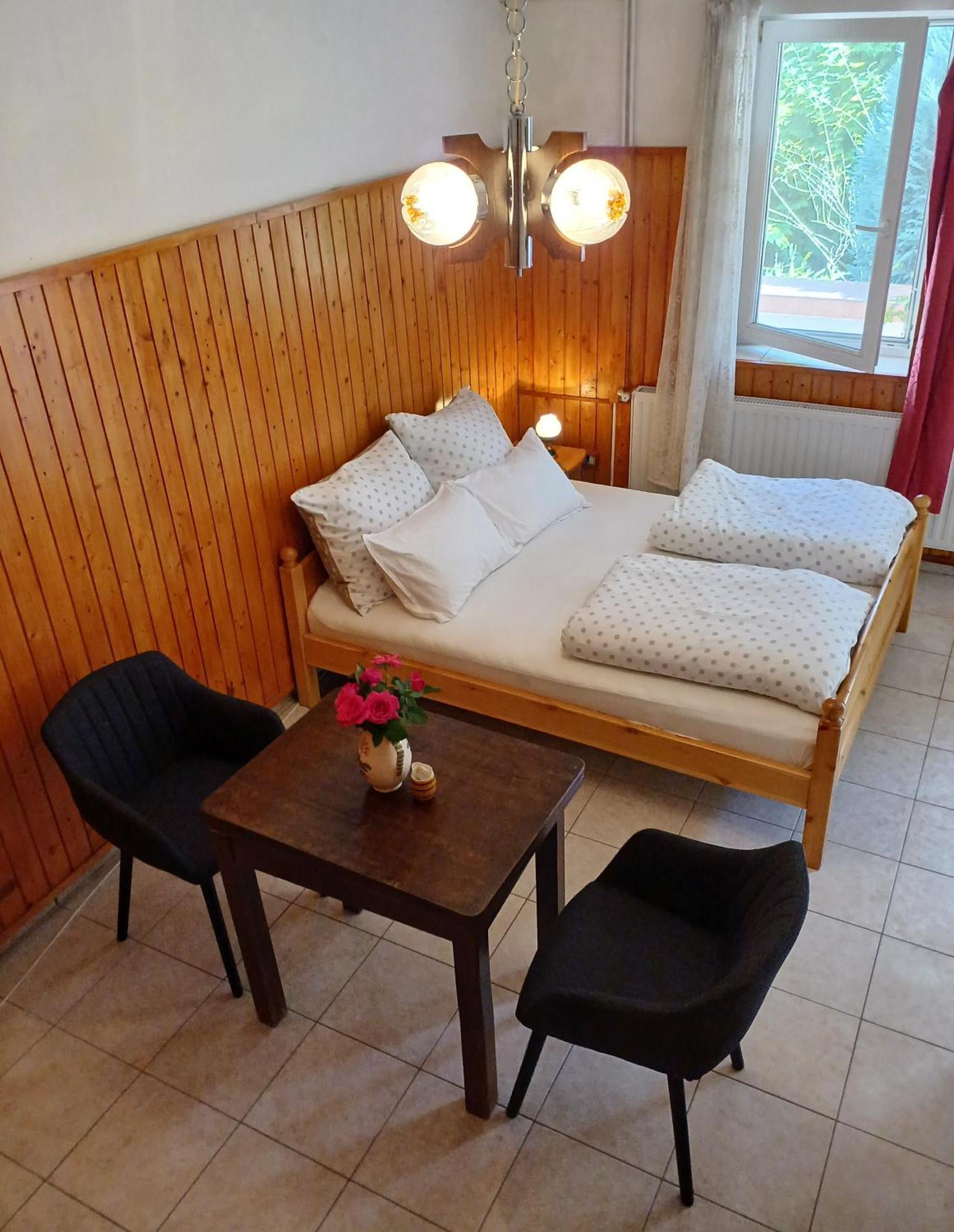 Blues Ryokan Koszeg Exterior photo