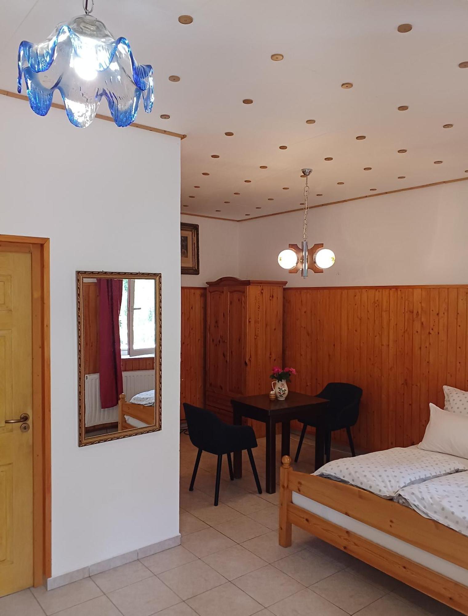 Blues Ryokan Koszeg Exterior photo