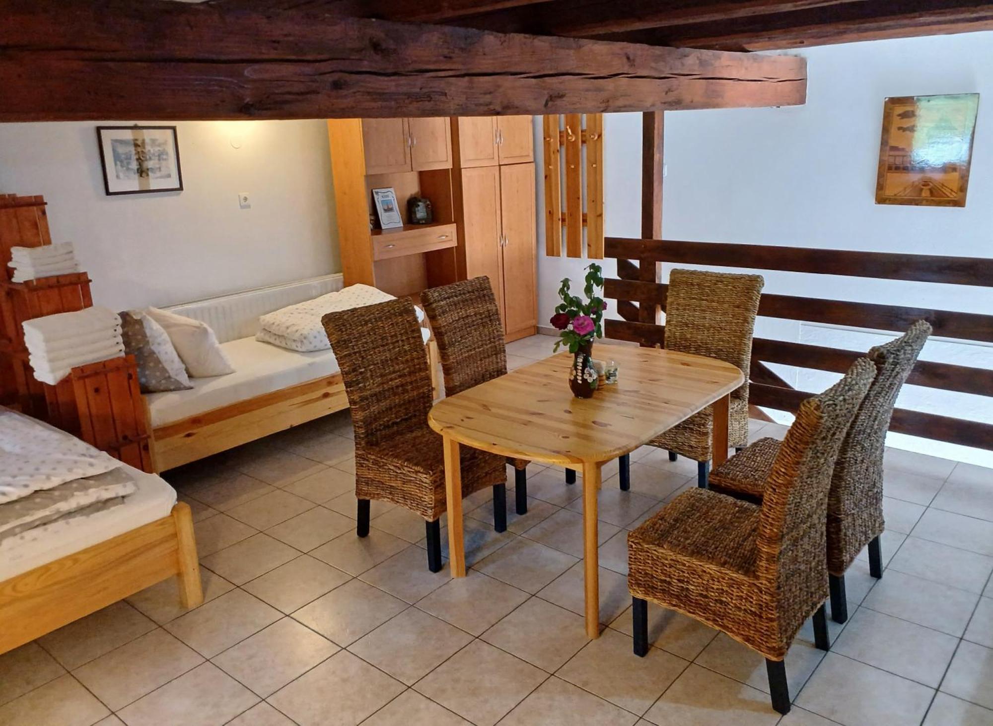 Blues Ryokan Koszeg Exterior photo